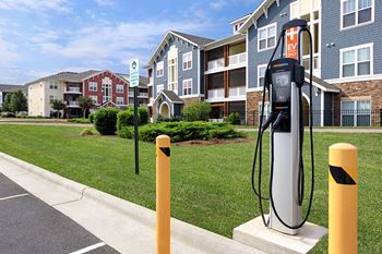 Chargepoint car charging station